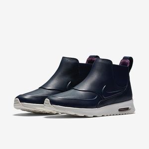Nike Women’s Air Max Thea Mid Sneaker Boot sz 8.5